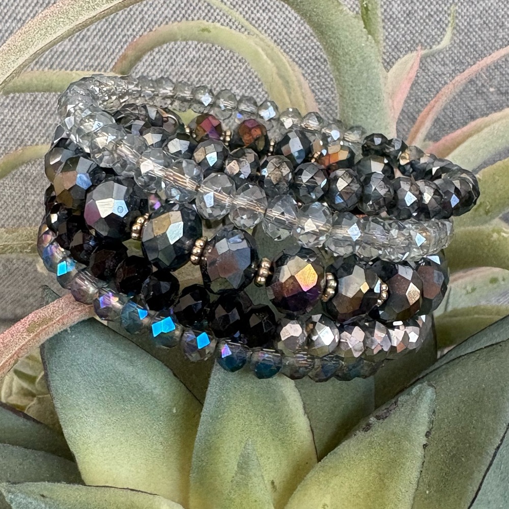Elegant Black, Blue and Silver Beaded Coul Wrap Bracelet